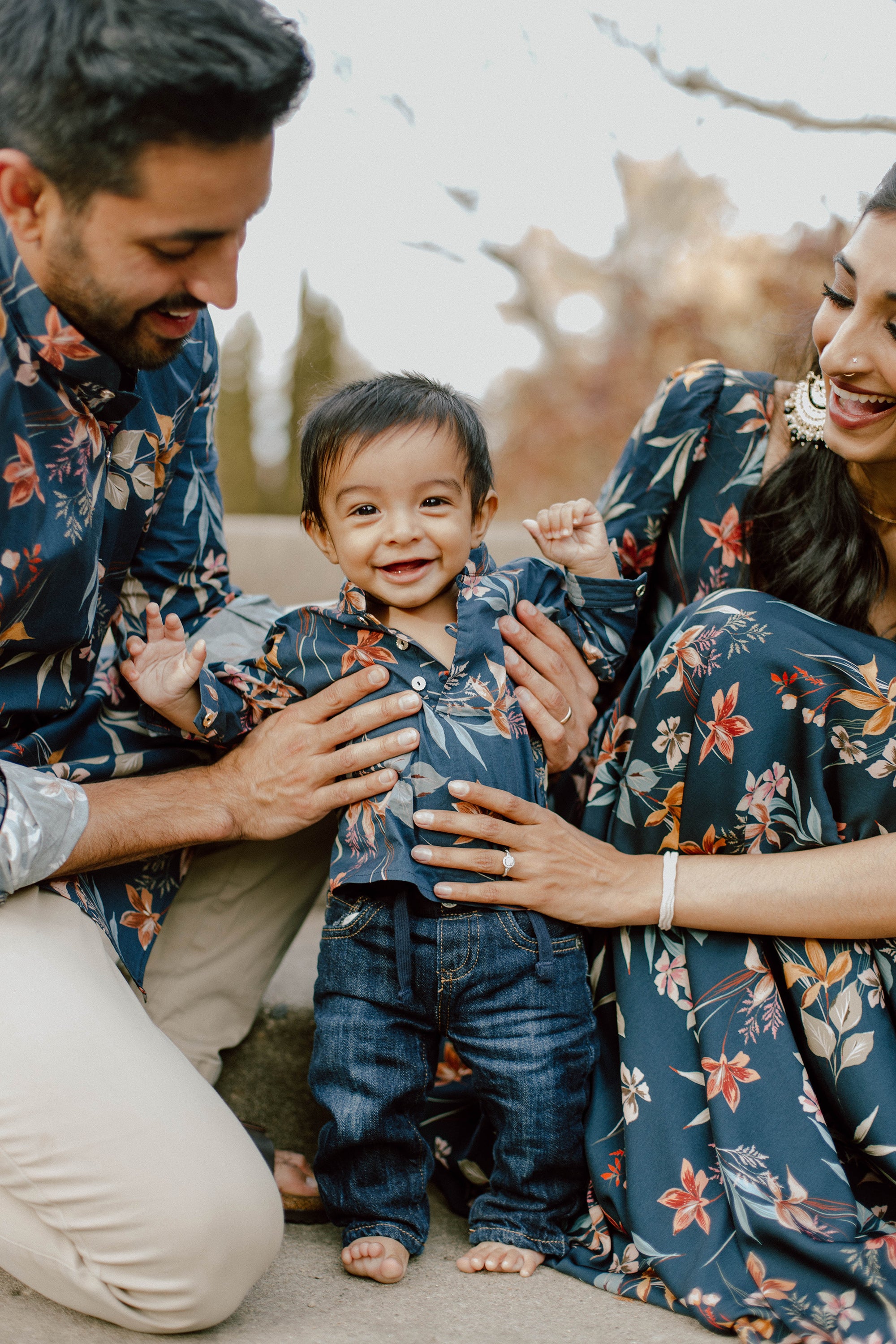 Family matching outfits 2025 for wedding