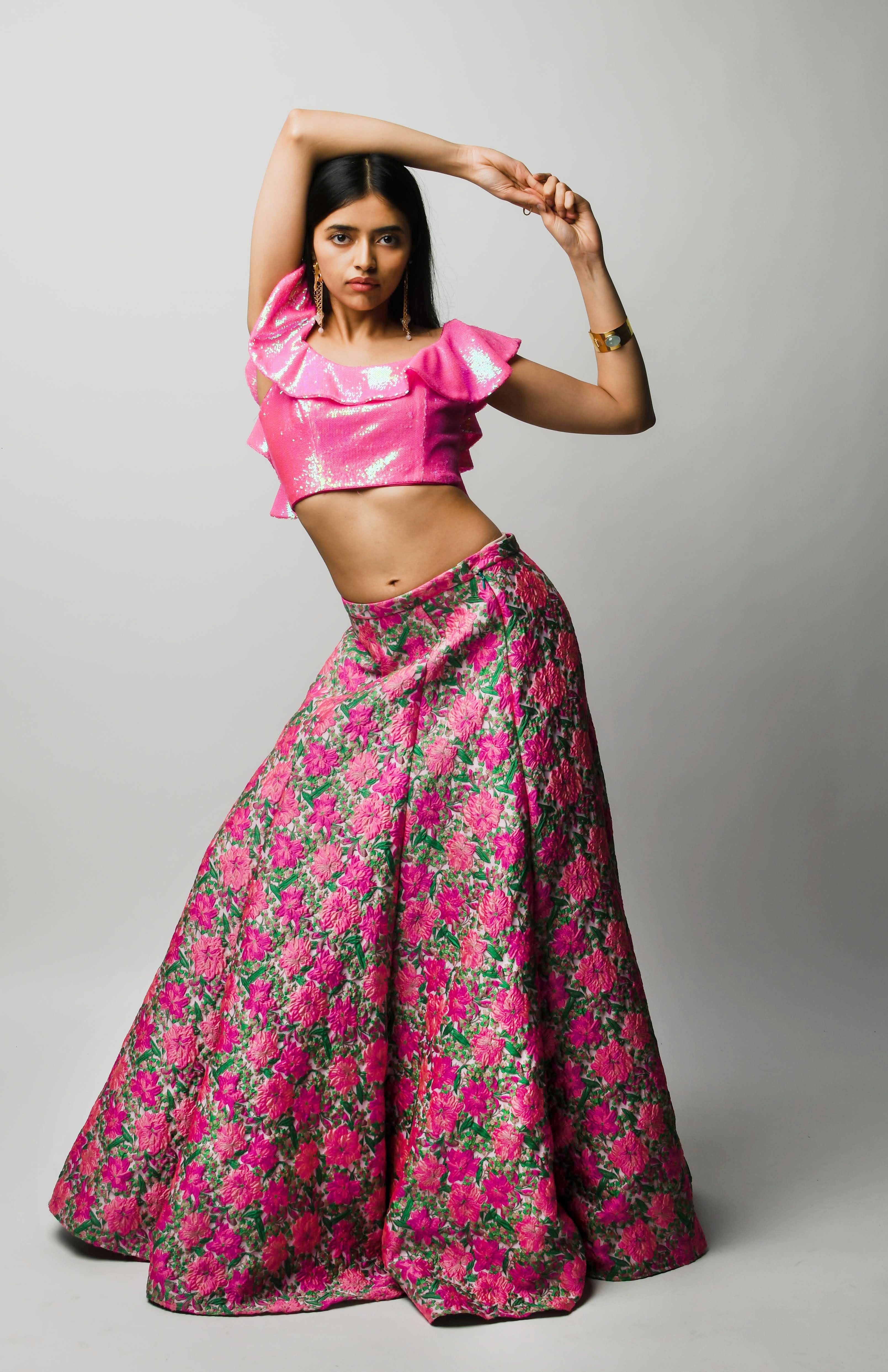 Anushka Sen's 15 lehengas with stylish blouses | Times of India